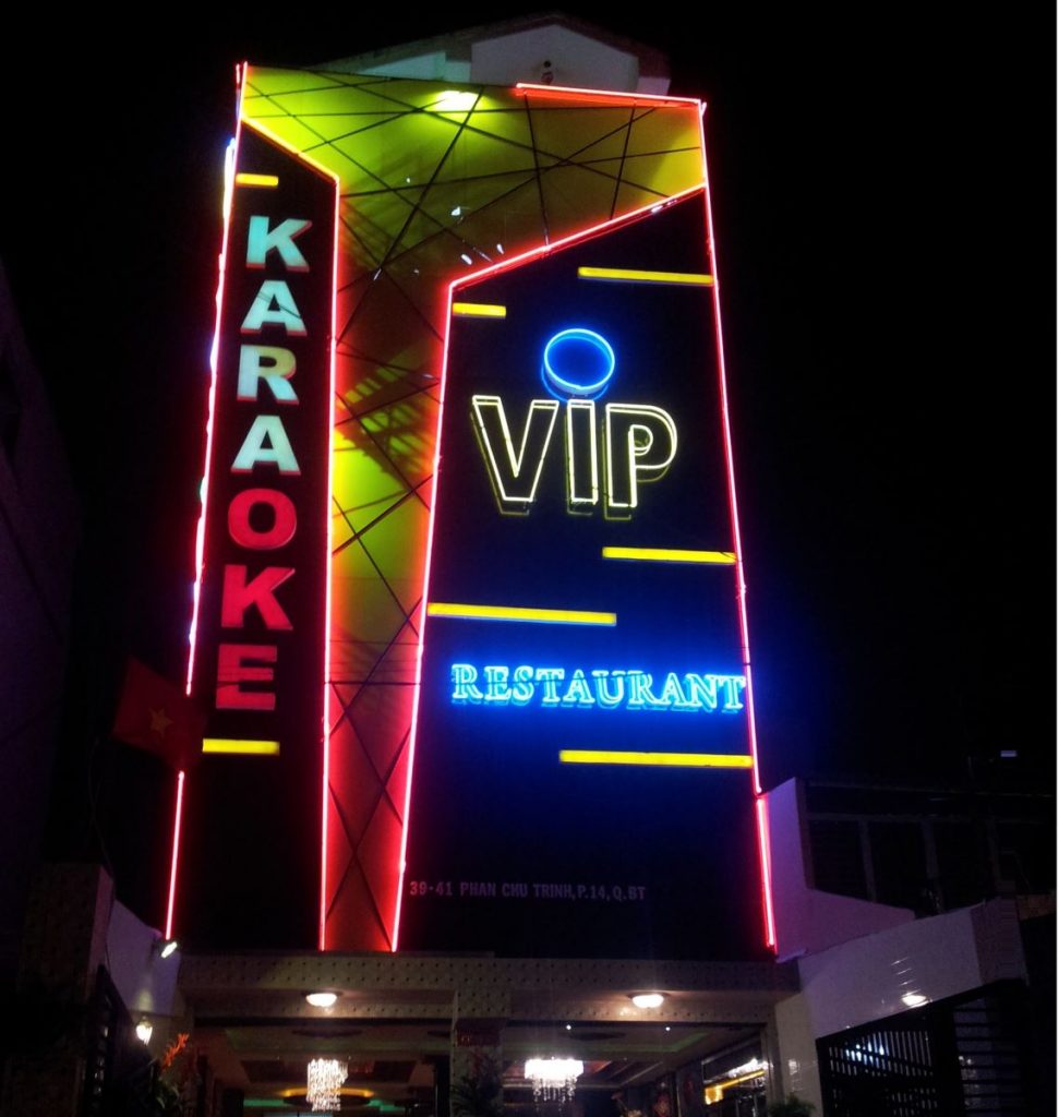 Tư vấn đầu tư kinh doanh quán karaoke